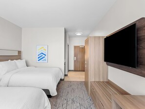 Chambre Standard, 2 grands lits, accessible aux personnes malentendantes (Mobility, Roll-In Shower)