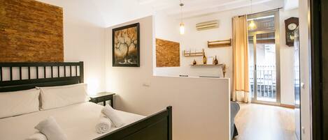 1 bedroom, iron/ironing board, free WiFi, bed sheets