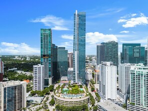 Fassade der Unterkunft – Abend/Nacht