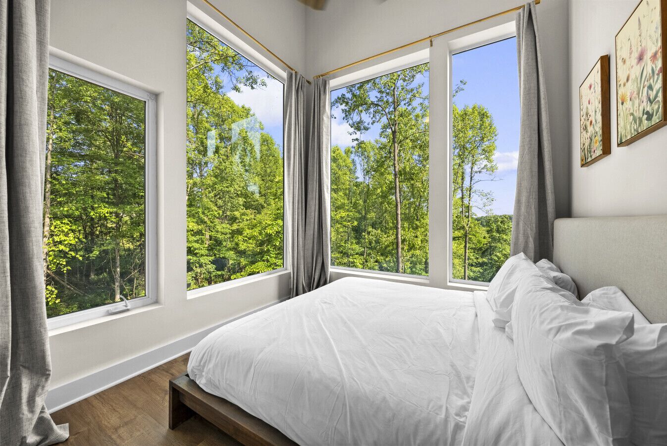 5 Schlafzimmer, Zimmersafe, Bügeleisen/Bügelbrett, Reisekinderbett