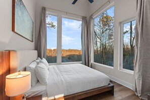 5 chambres, fer et planche à repasser, lit parapluie, Wi-Fi gratuit