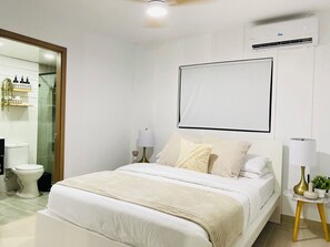 2 chambres, fer et planche à repasser, Wi-Fi gratuit, draps fournis