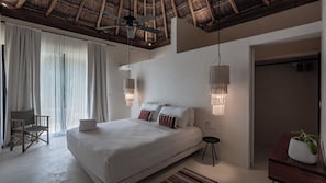 7 bedrooms, iron/ironing board, WiFi, bed sheets - 16 Guests, 8 Beds, 4,951 ft², 26,910 ft² Downtown, 12 min beach. (Tulum)