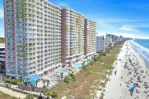 On the beach - Bay Watch Resort 1540-Oceanfront 2BR/2BA (North Myrtle Beach)
