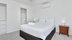 3 camere, ferro/asse da stiro, lenzuola