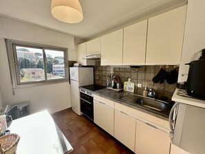 Fridge, microwave, oven, toaster