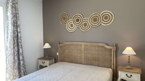 4 bedrooms, free WiFi