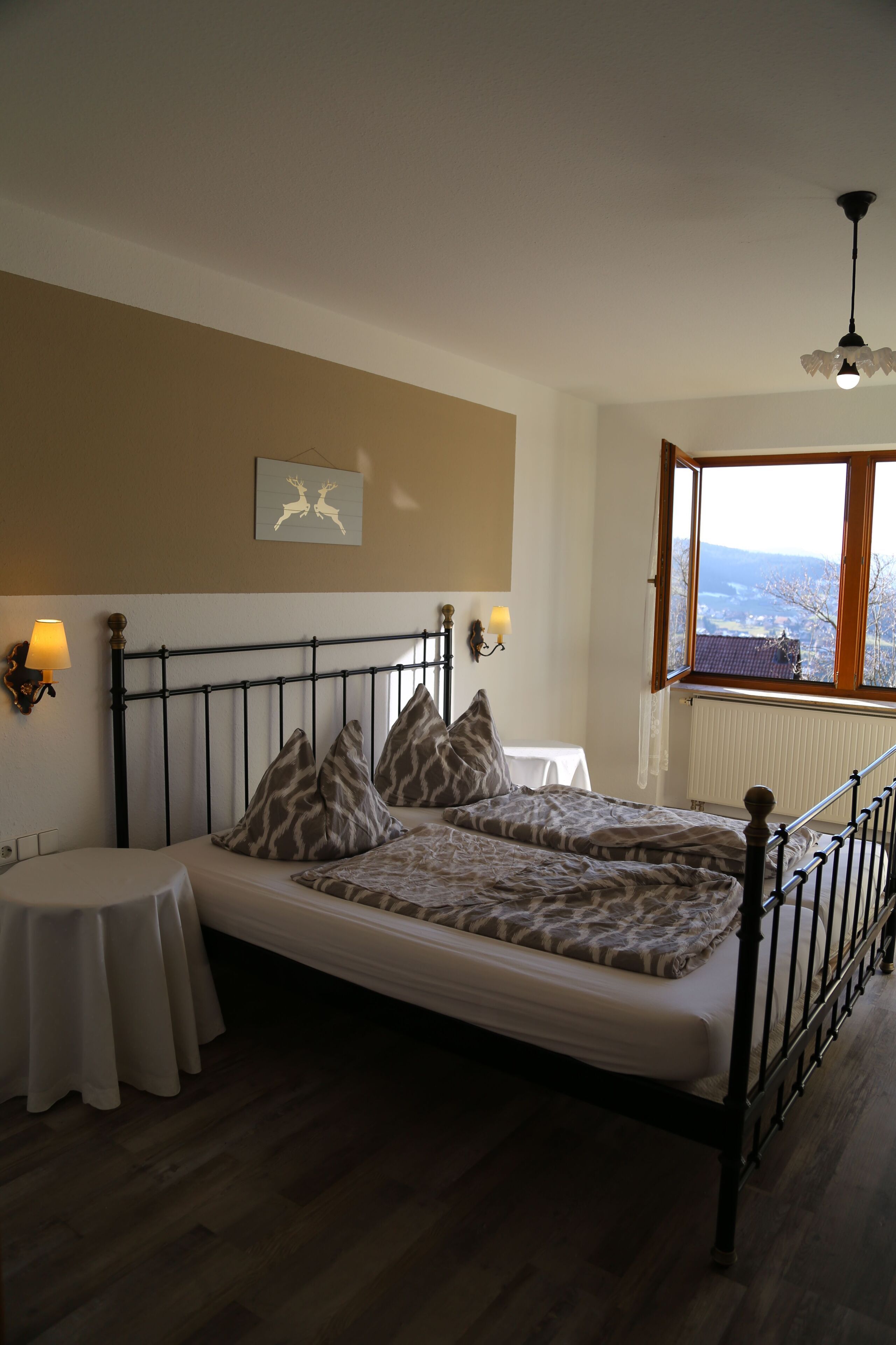 Superior Condo, 2 Bedrooms, Kitchen | Desk, free WiFi, bed sheets