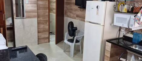 Fridge, microwave, stovetop, toaster