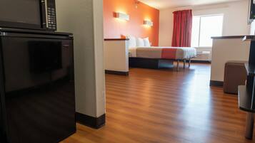 Chambre Simple Supérieure, 1 trÚs grand lit, non-fumeur