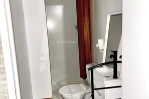 Shower, soap