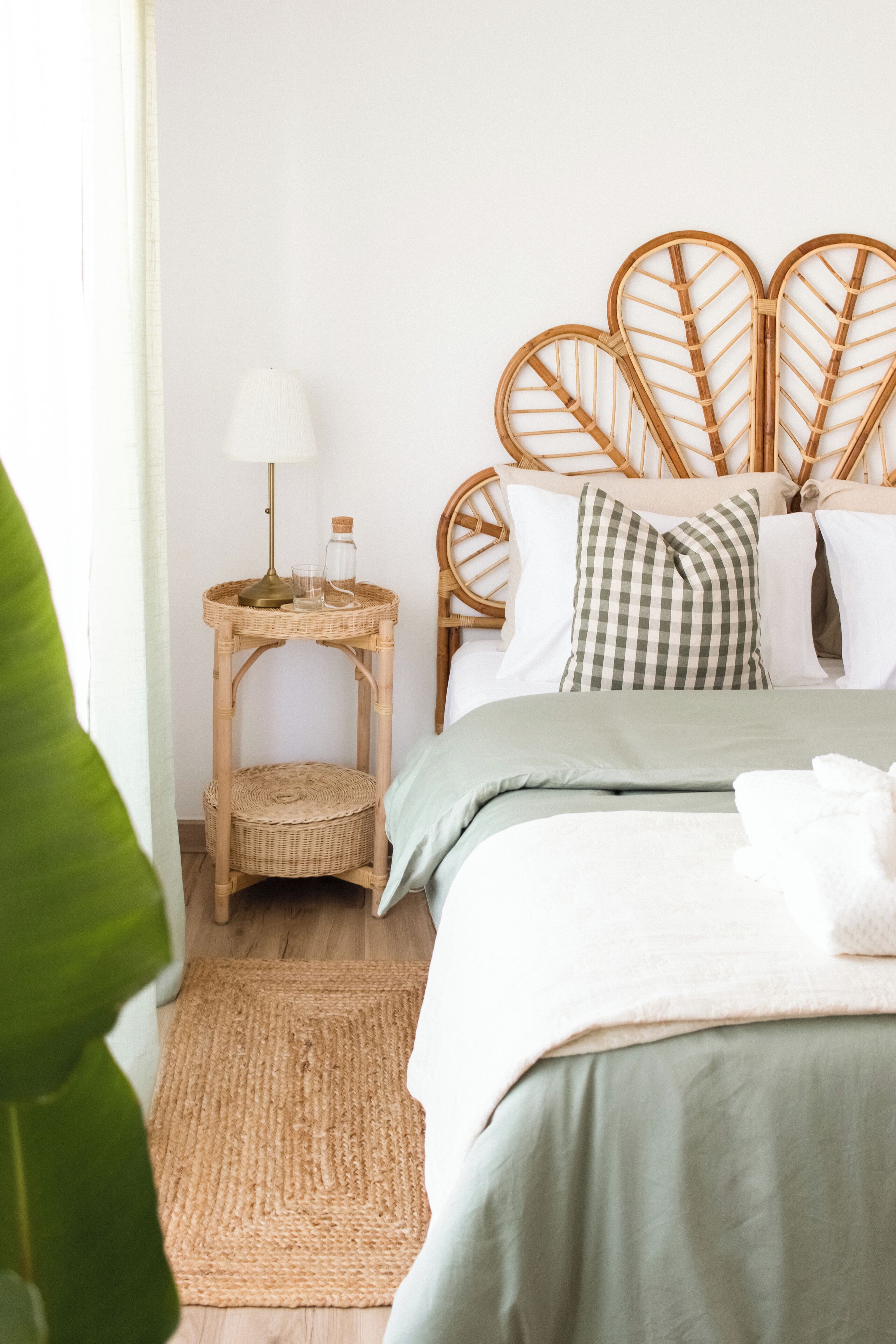 1 bedroom, iron/ironing board, travel crib, WiFi