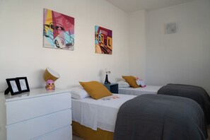 3 chambres, Wi-Fi gratuit, draps fournis
