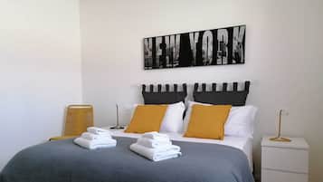 2 Schlafzimmer, Bügeleisen/Bügelbrett, kostenloses WLAN