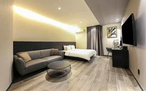 Hotel Azit - Sinsigaji