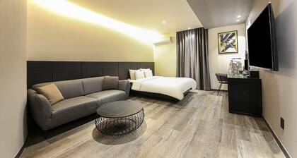 Hotel Azit - Sinsigaji