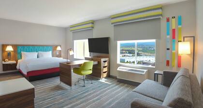 Hampton Inn By Hilton Santa Clarita-Valencia