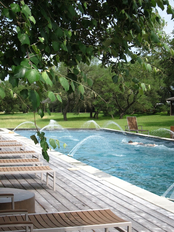 Piscine extérieure, piscine chauffée