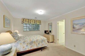 3 habitaciones, tabla de planchar con plancha y wifi gratis 