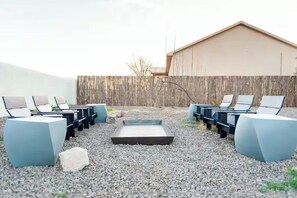 Property grounds - Blue Agave Marfa - Stylish Escape (Marfa)