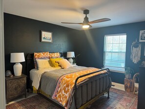 2 chambres, fer et planche à repasser, Wi-Fi, literie fournie