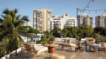 Luxury Penthouse, 5 Bedrooms, Private Pool | Terrace/patio