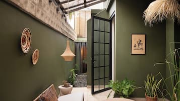 Deluxe Apartment, 1 Queen Bed, Terrace | Terrace/patio