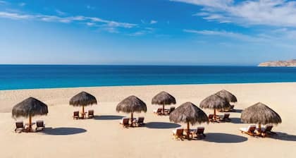 2BD Beach Front Luxury in Cabo