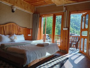 5 chambres, Wi-Fi, draps fournis