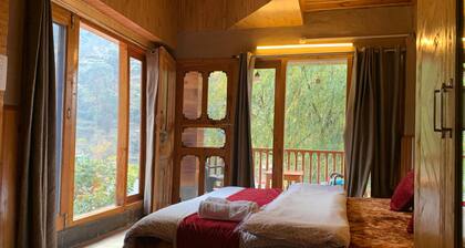 Boutique Riverside homestay Pet Friendly