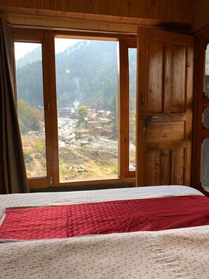 5 chambres, Wi-Fi, draps fournis