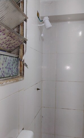 Towels, toilet paper