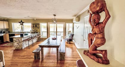 Lakefront Stunning Cape Cod Views w Private Lake Beach Acre+ Land on the lake