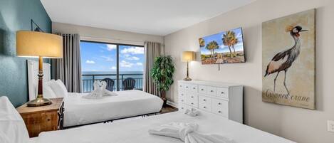 2 bedrooms, iron/ironing board, bed sheets