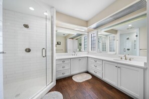 Towels - Calypso Breeze | Gulf Views (Orange Beach)