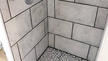 Shower, towels