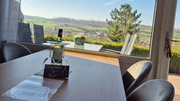 Dining - Your getaway! Cozy - Nature - Panoramic views! (Lichtenau)