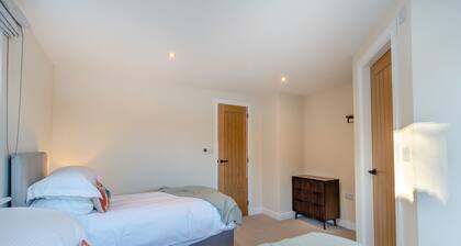 Moorgate Lodge - UK47742