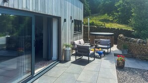 Terrace/patio - Moorgate Lodge - UK47742 (Kelbrook)
