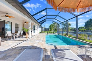 Outdoor pool, a heated pool