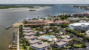 Exterior - Discover the perfect getaway at Villa De Marco East, (Marco Island)
