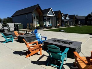 Outdoor dining - Waterfront Townhouse Retreat w/ Game Room & BBQ (Seaside)