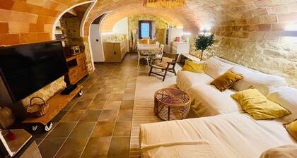 Village house in Palamós