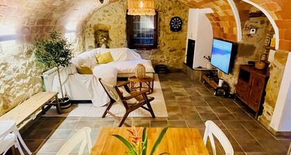 Village house in Palamós