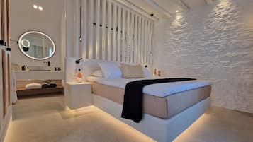 Luxury Studio Suite, Private Pool, Sea View