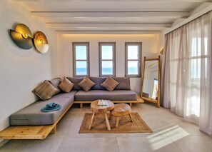 Flat-screen TV - AGADA Folegandros (Folegandros)