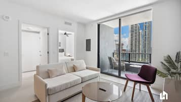 Apartment, 1 Bedroom, Balcony, Partial Ocean View | Living area