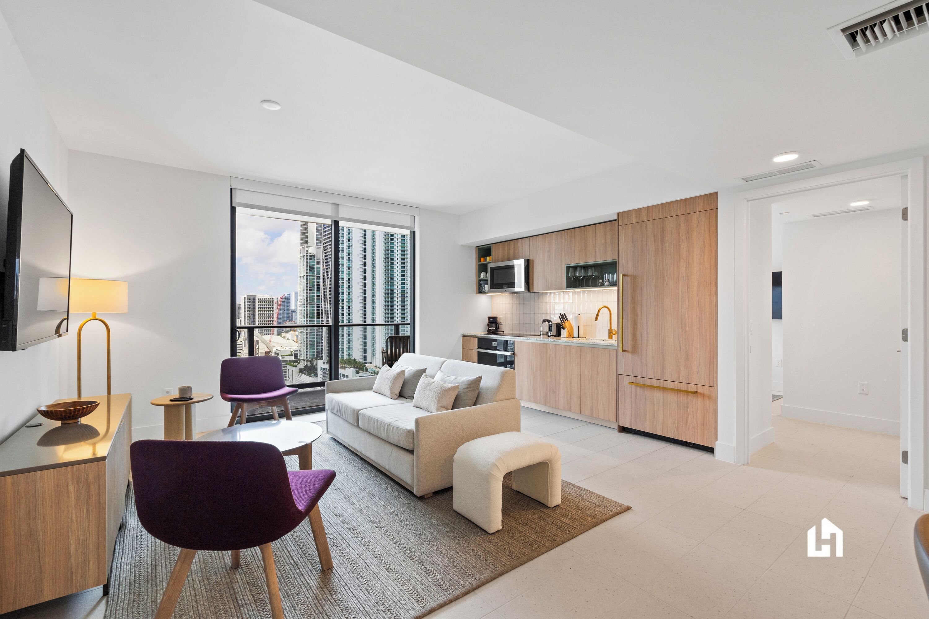 Apartment, 2 Bedrooms, Balcony, Partial Ocean View | Living area