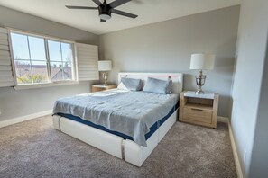 5 bedrooms, iron/ironing board, WiFi, bed sheets