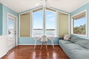 Interior - Lakefront | Games, Grill & Pool Table |  Sleeps 10 (Canyon Lake)